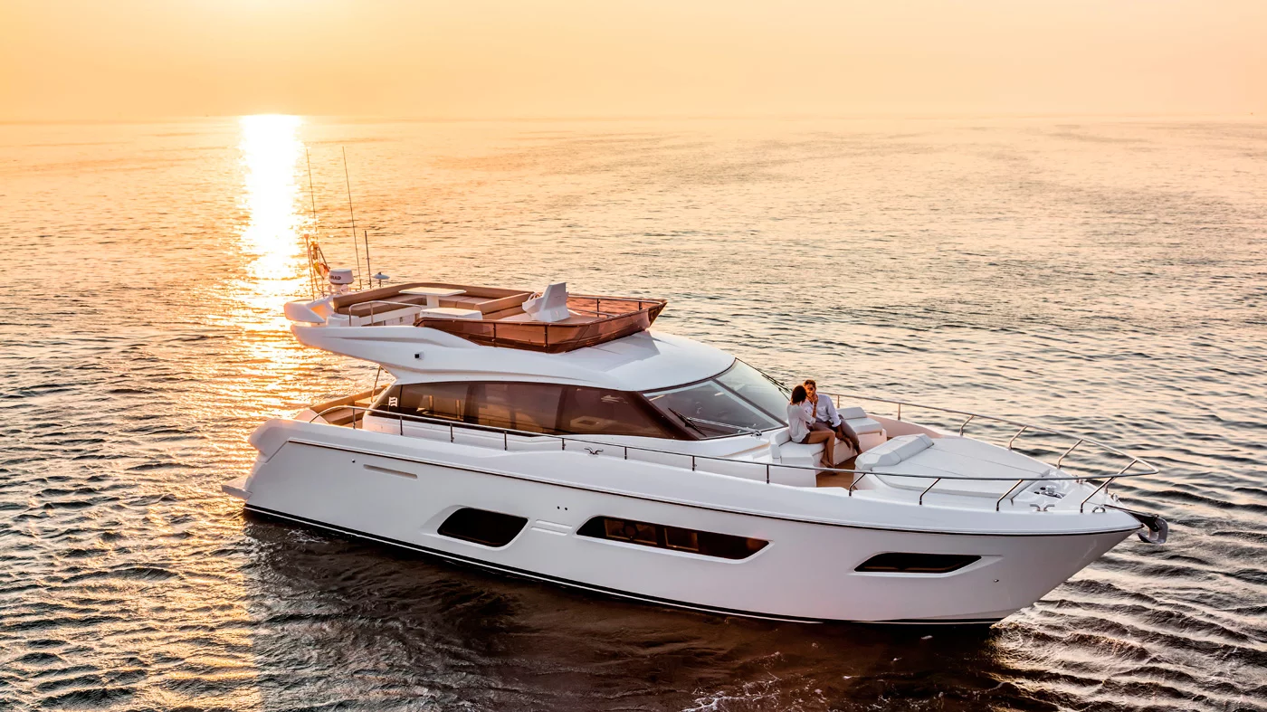 Ferretti Yachts 550 - exteriores (4)