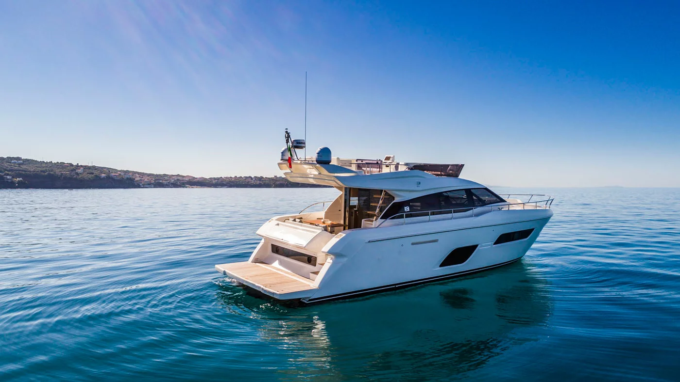 Ferretti Yachts 550 - exteriores (6)