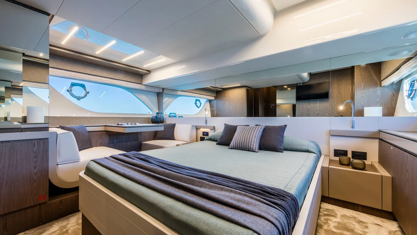 Ferretti Yachts 550 - interiores (8)