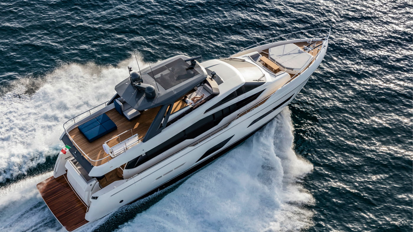 Ferretti Yachts 780 - exteriores (5)