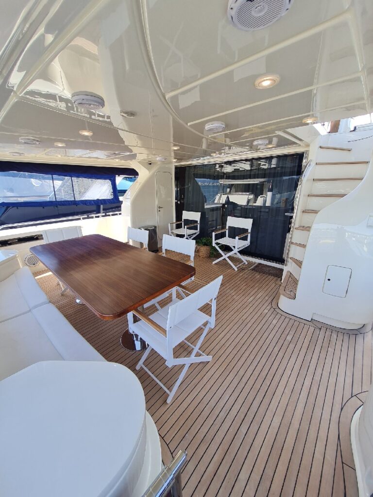 Ferretti 830 ano 2012 modelo 2013 (85)